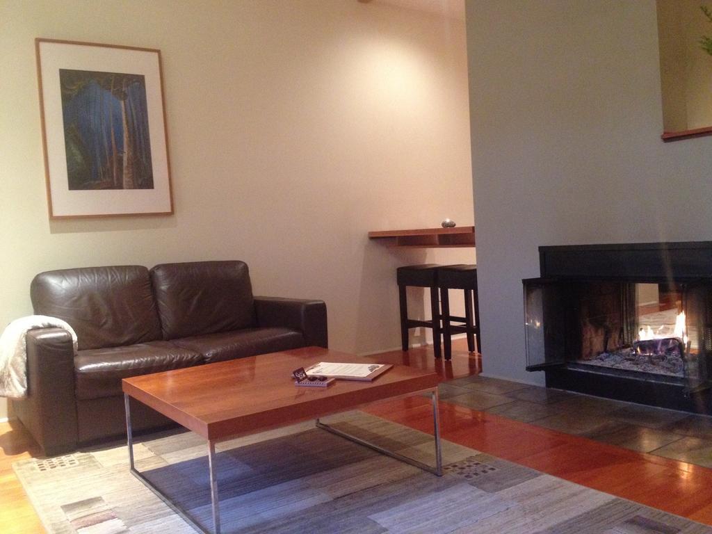 Hyphocus Inn Ucluelet Habitación foto